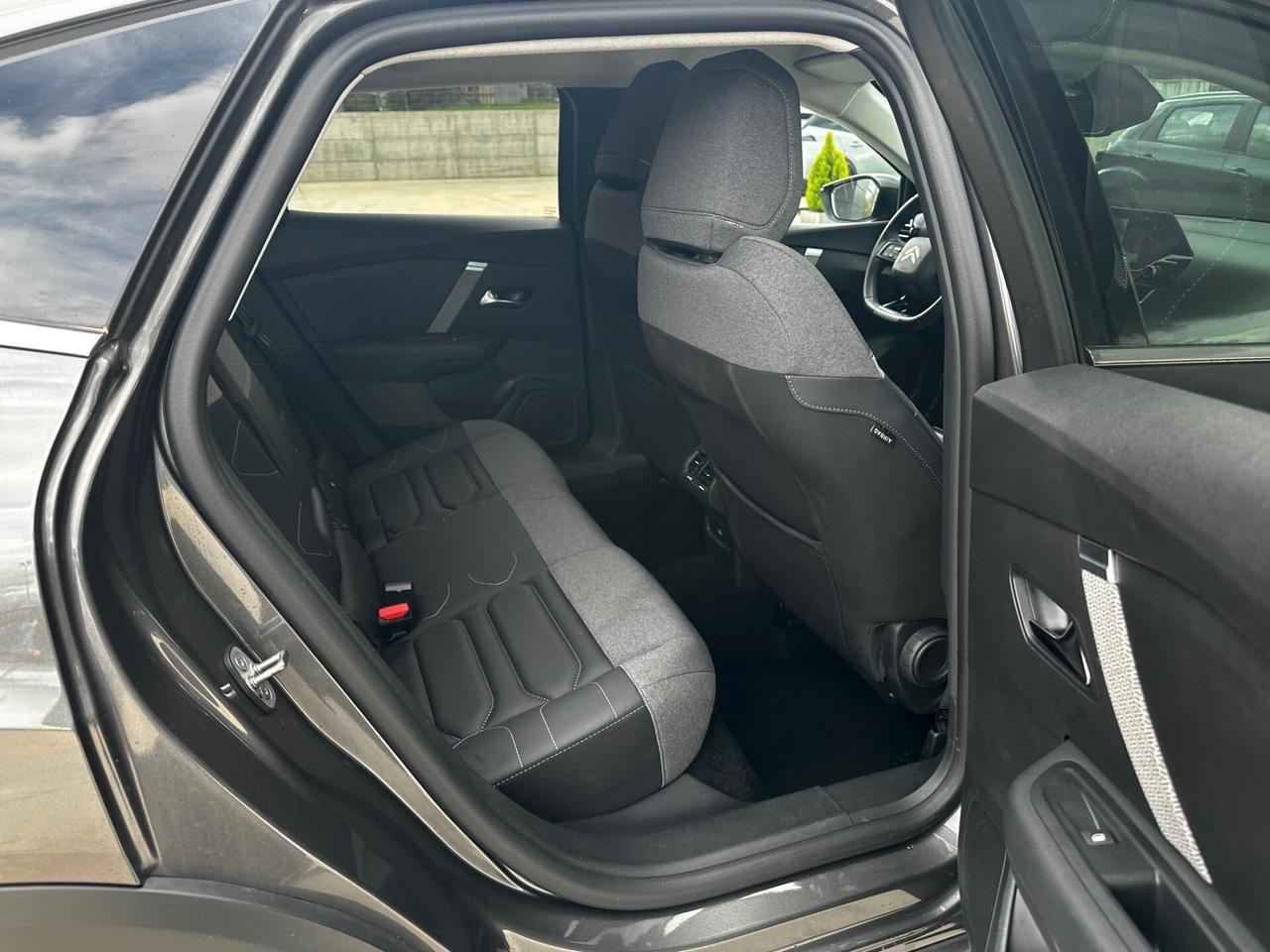 Citroen C4 X PureTech 130 S&S EAT8 Max