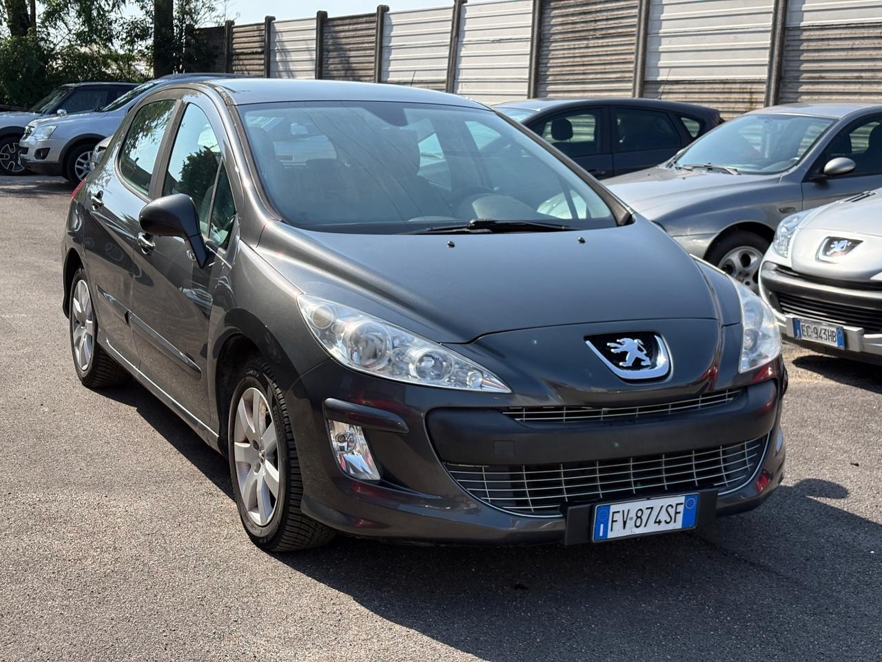 Peugeot 308 1.6 VTi 120CV 5p. GPL