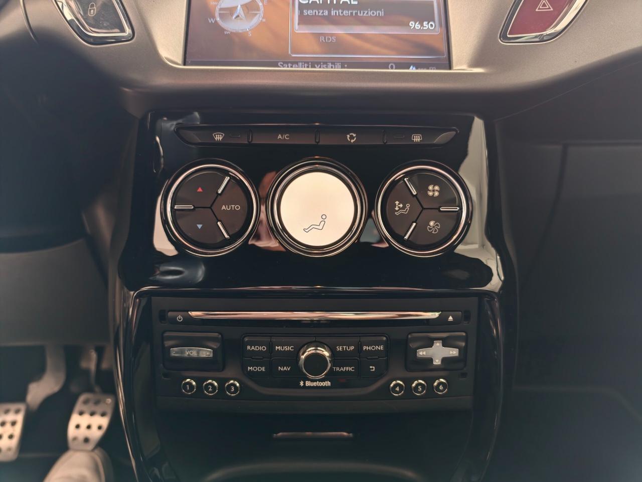 Ds DS3 3 BlueHDi 120 S&S So Irresistible