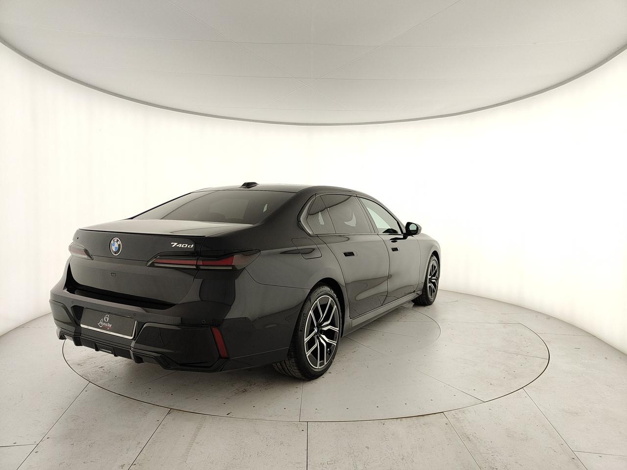 BMW 740d mhev xdrive MSport Pro auto