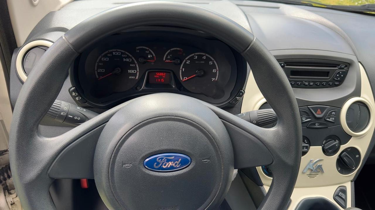 Ford Ka 1.2 Gpl 2012 56.000KM Neopatent LEGGI TESTO