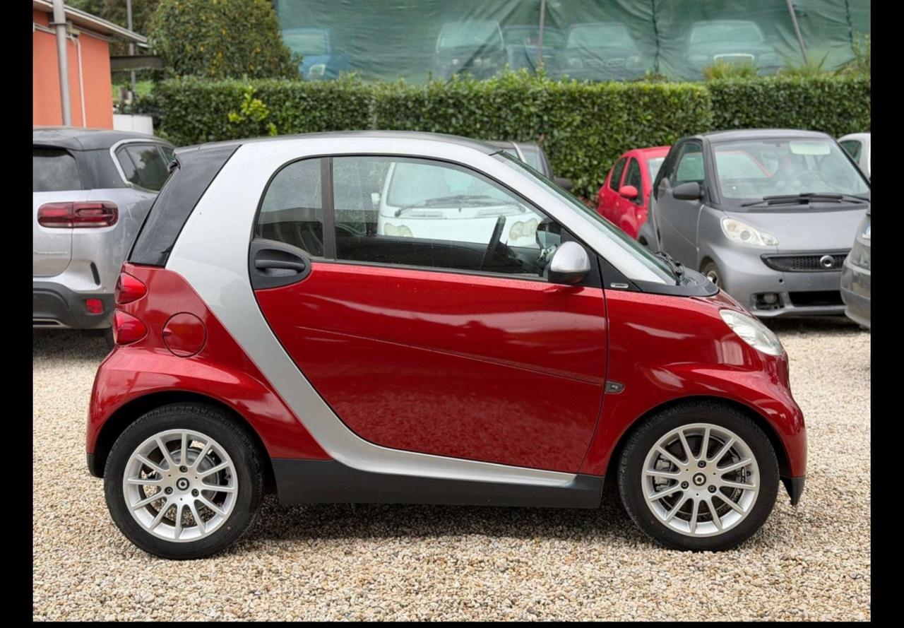 Smart ForTwo 1000 52 kW coupé pure