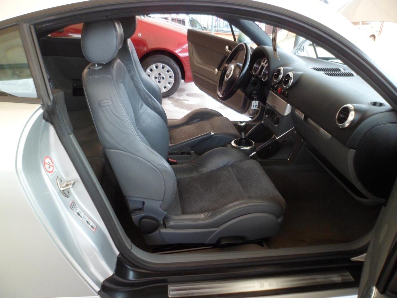 Audi TT Coupé 1.8 T 20V 179 CV cat full 99