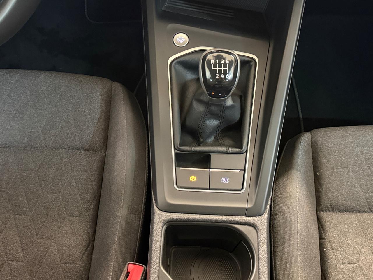VOLKSWAGEN Golf VIII 2024 - Golf 2.0 tdi Life 115cv