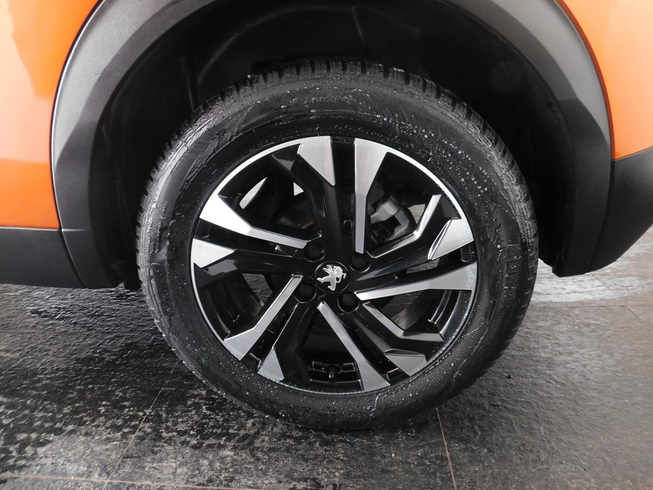 Peugeot 2008 PureTech 100 S&S Allure