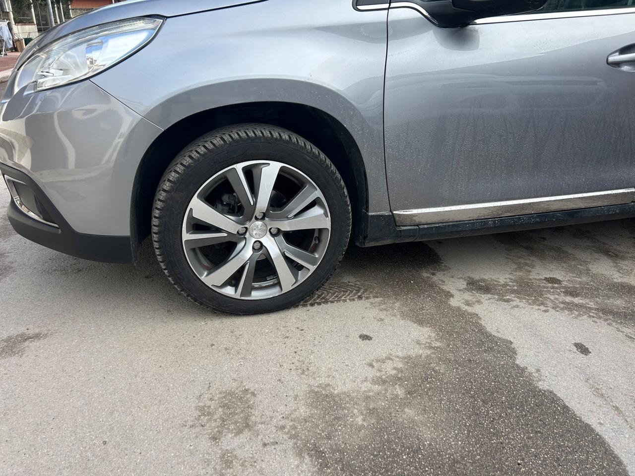 Peugeot 2008 1.6 e-HDi 92 CV Stop&Start Allure