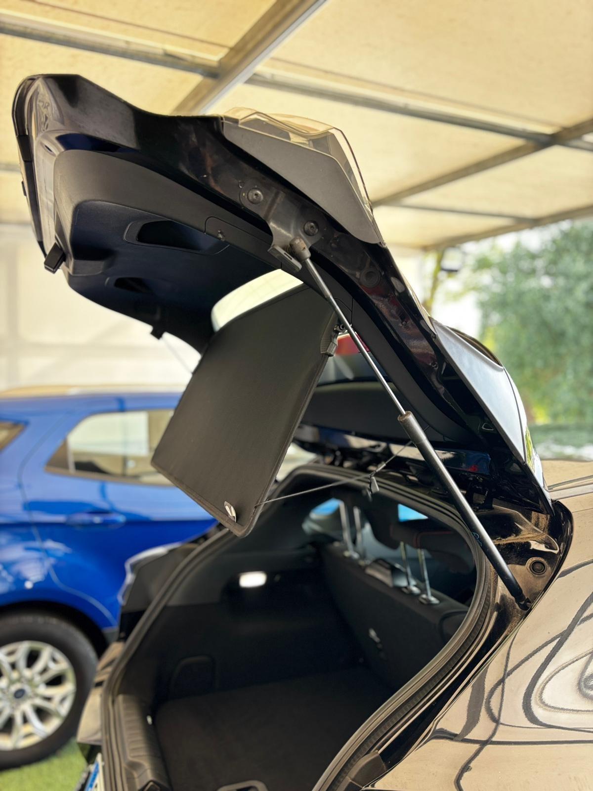 Ford Puma 1.0 EcoBoost Hybrid 125 CV S&S ST-Line X