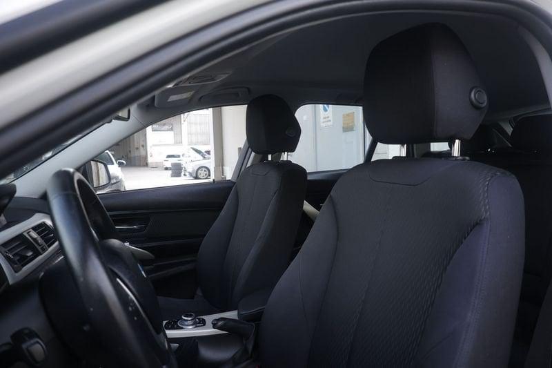 BMW Serie 3 BMW 318d Touring Business auto Unicoproprietario