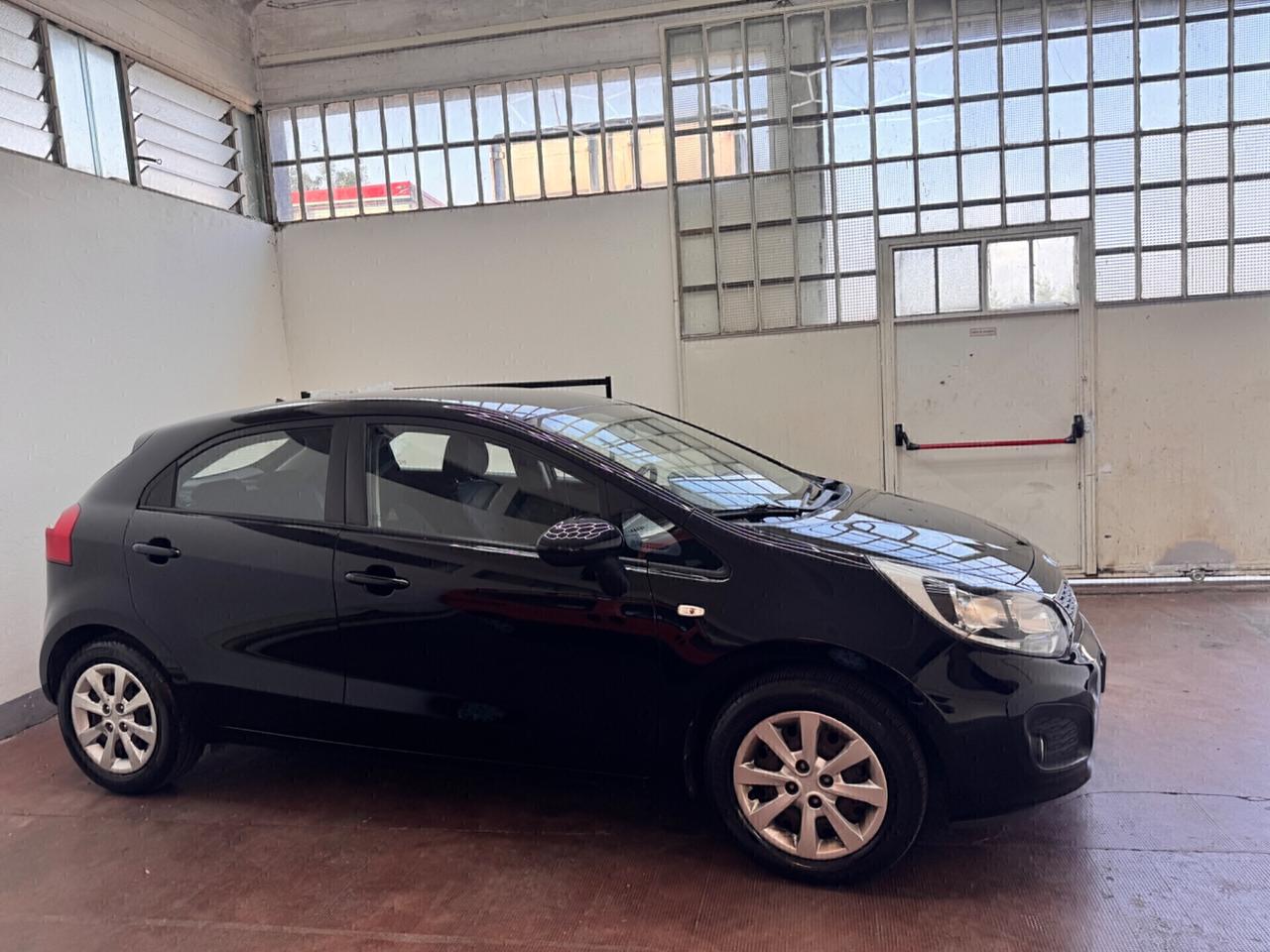 Kia Rio 1.1 CRDi 5p. Active