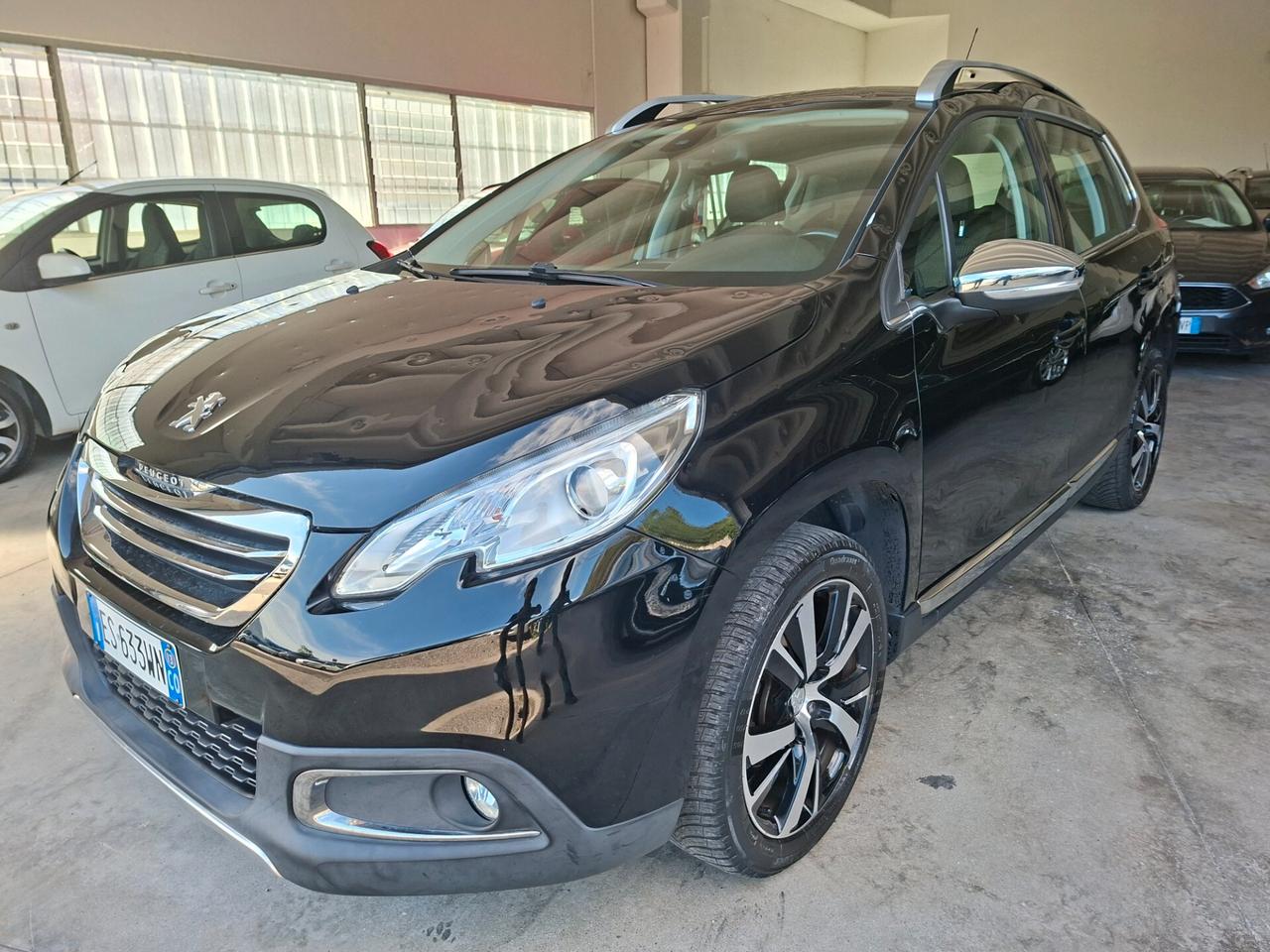 Peugeot 2008 1.6 e-HDi 115 CV Stop&Start Allure