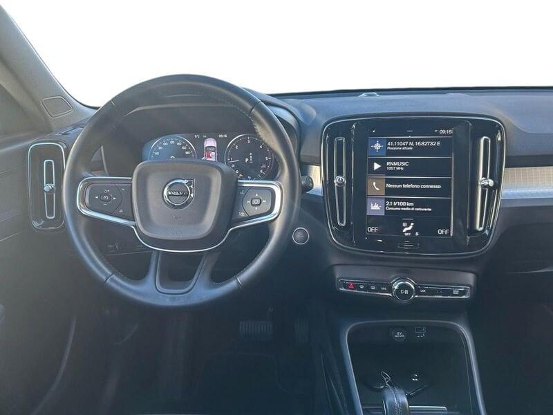Volvo XC40 D3 150 CV Automatica Momentum Pro