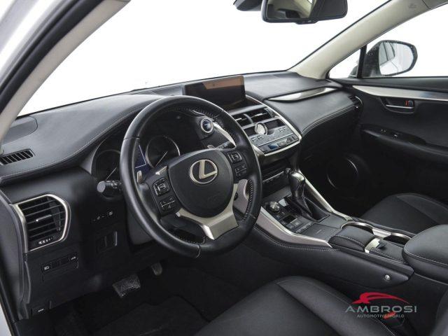 LEXUS NX 300h Hybrid 4WD Executive