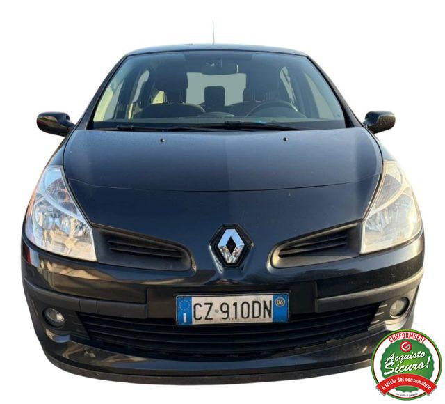 RENAULT Clio 1.4 16V 5 porte Confort