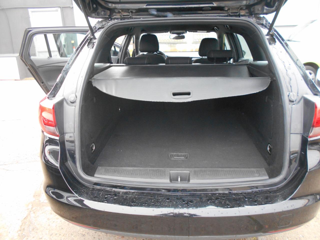 Opel Astra 1.6 CDTi 110CV Start&Stop Sports Tourer Dynamic