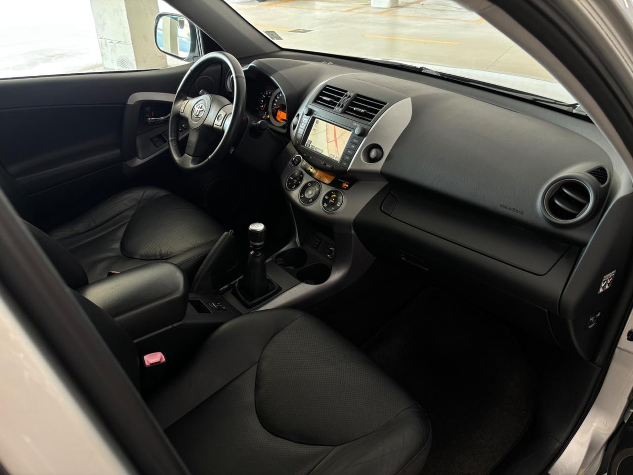Toyota RAV 4 2.2 D-4D 136 CV 4x4