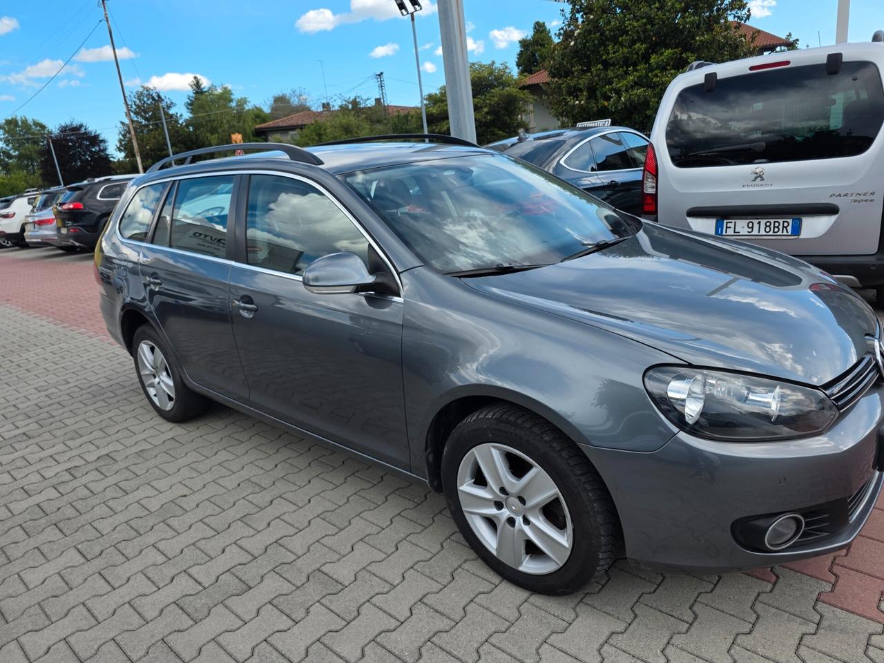 Volkswagen Golf Variant 2.0 TDI 140CV perfetta e garantita