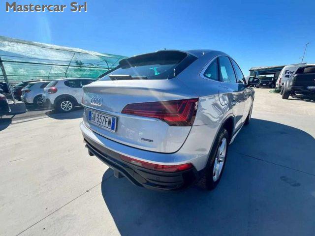 AUDI Q5 Sportback 40 2.0 tdi Advanced 4x4 s-tronic GN357FN