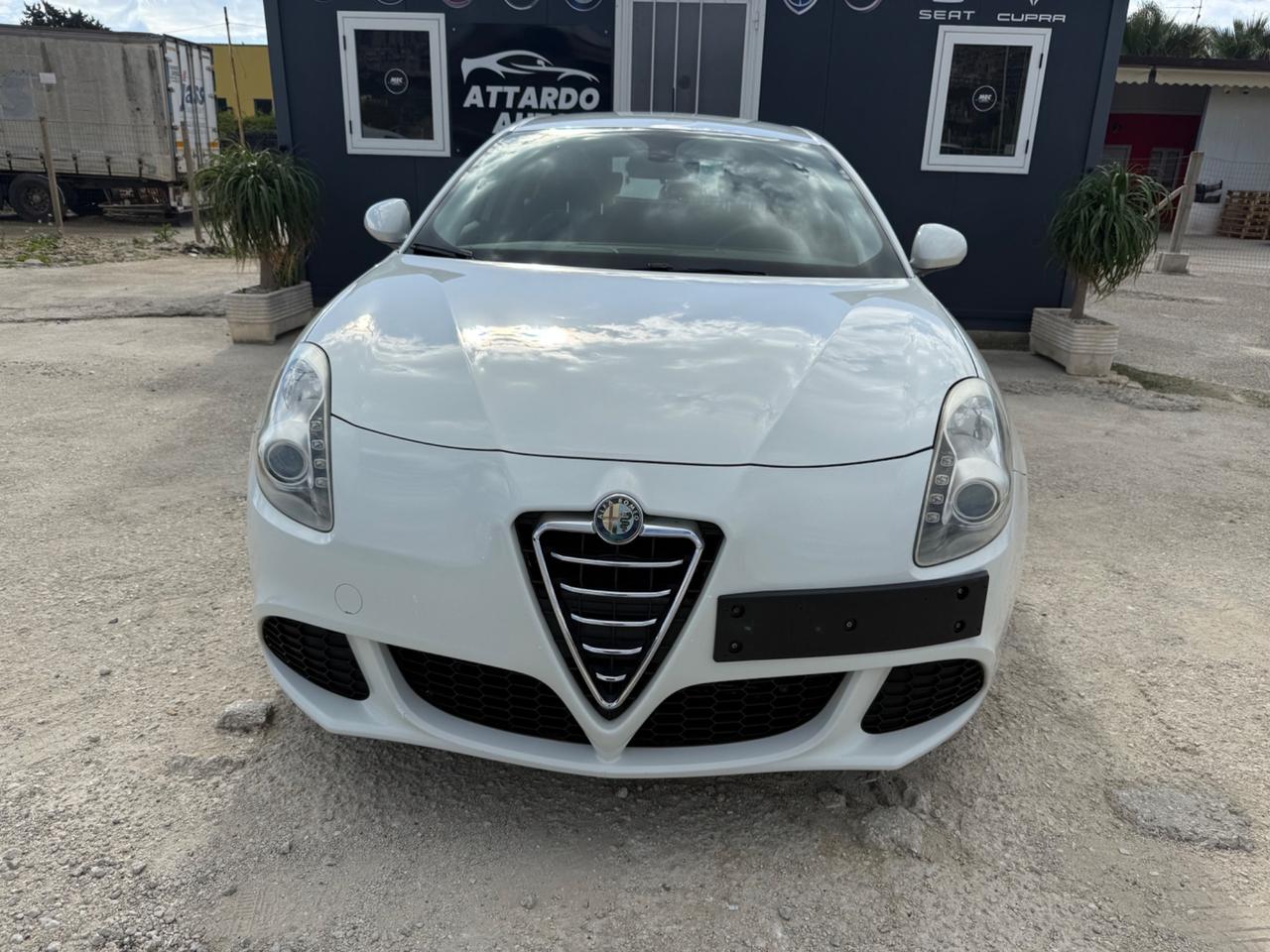 Alfa Romeo Giulietta 1.6 JTDm-2 105 CV Distinctive