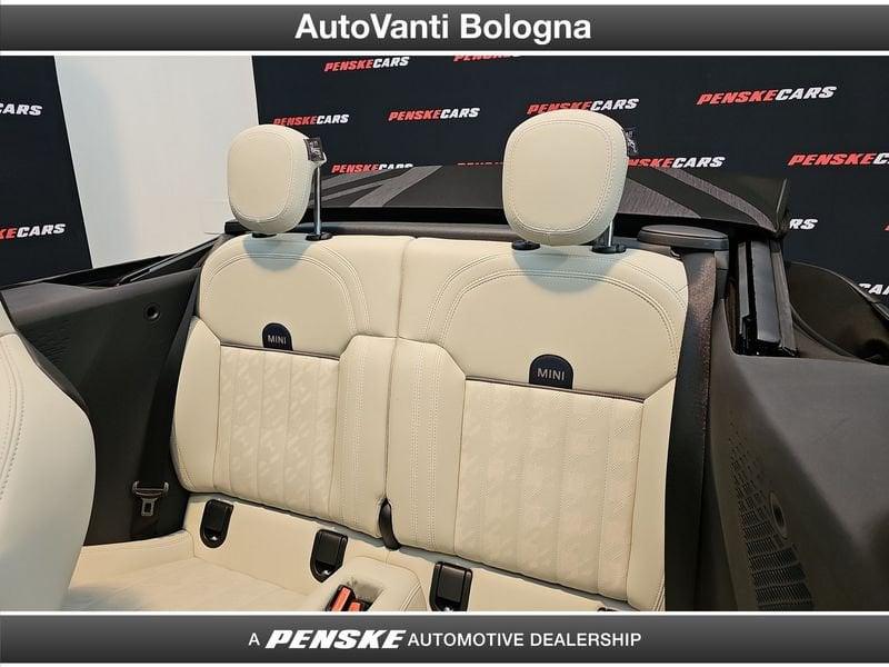 MINI Mini Cooper Cabrio Mini 2.0 Cooper S Favoured Cabrio