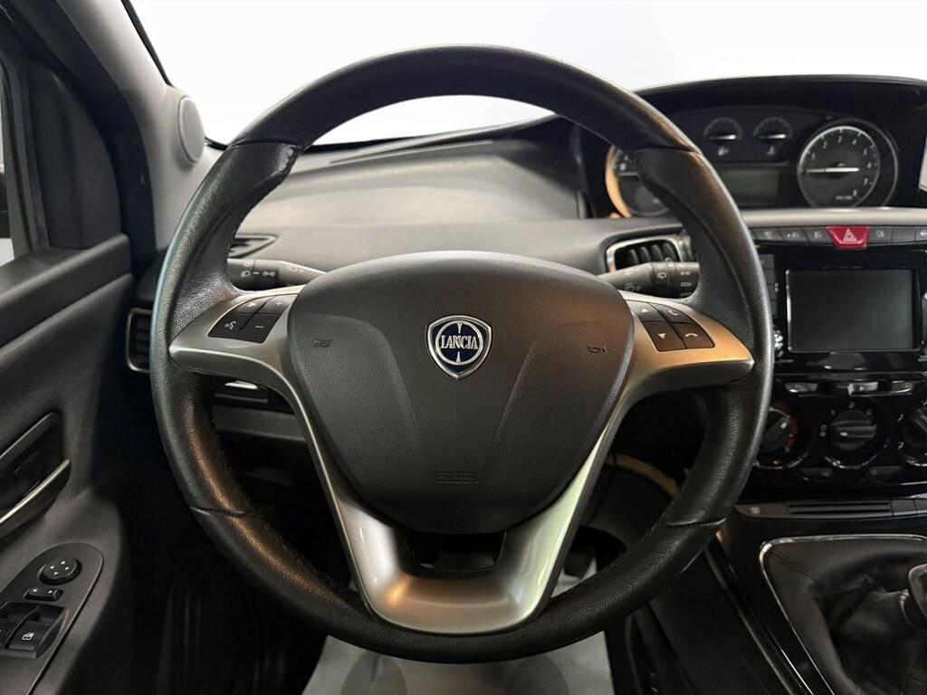 Lancia Ypsilon 5 Porte 1.2 Gold