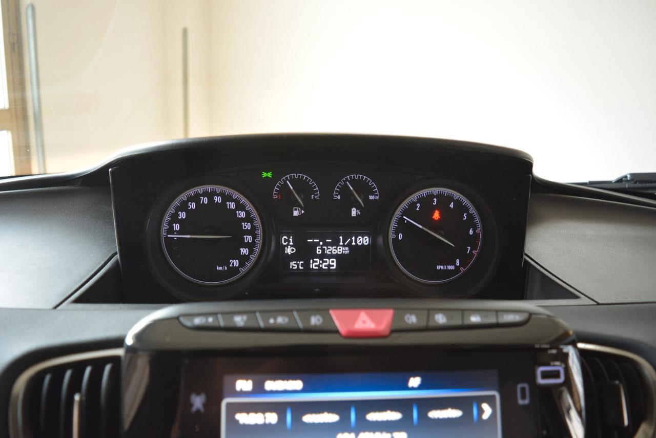 Lancia Ypsilon 1.0 FireFly 5 porte S&S Hybrid Ecochic Gold