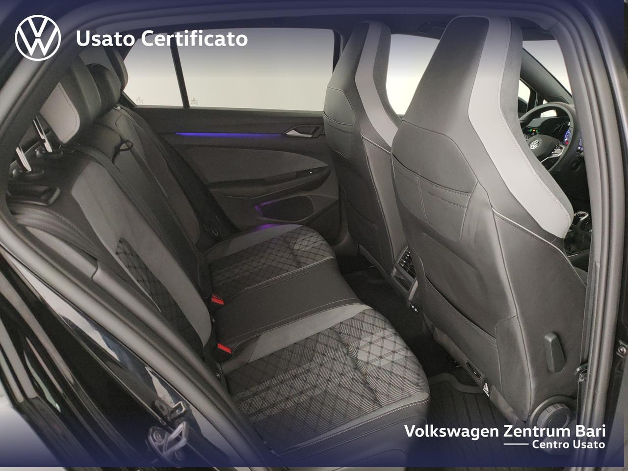 Volkswagen Golf 1.5 tsi evo r-line 150cv