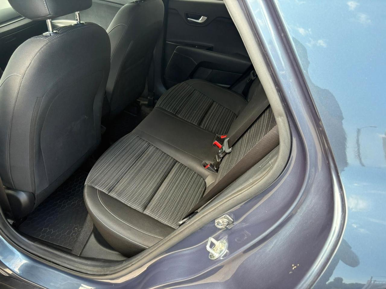 Kia Stonic 1.0 T-GDi 100 CV MHEV iMT GT Line