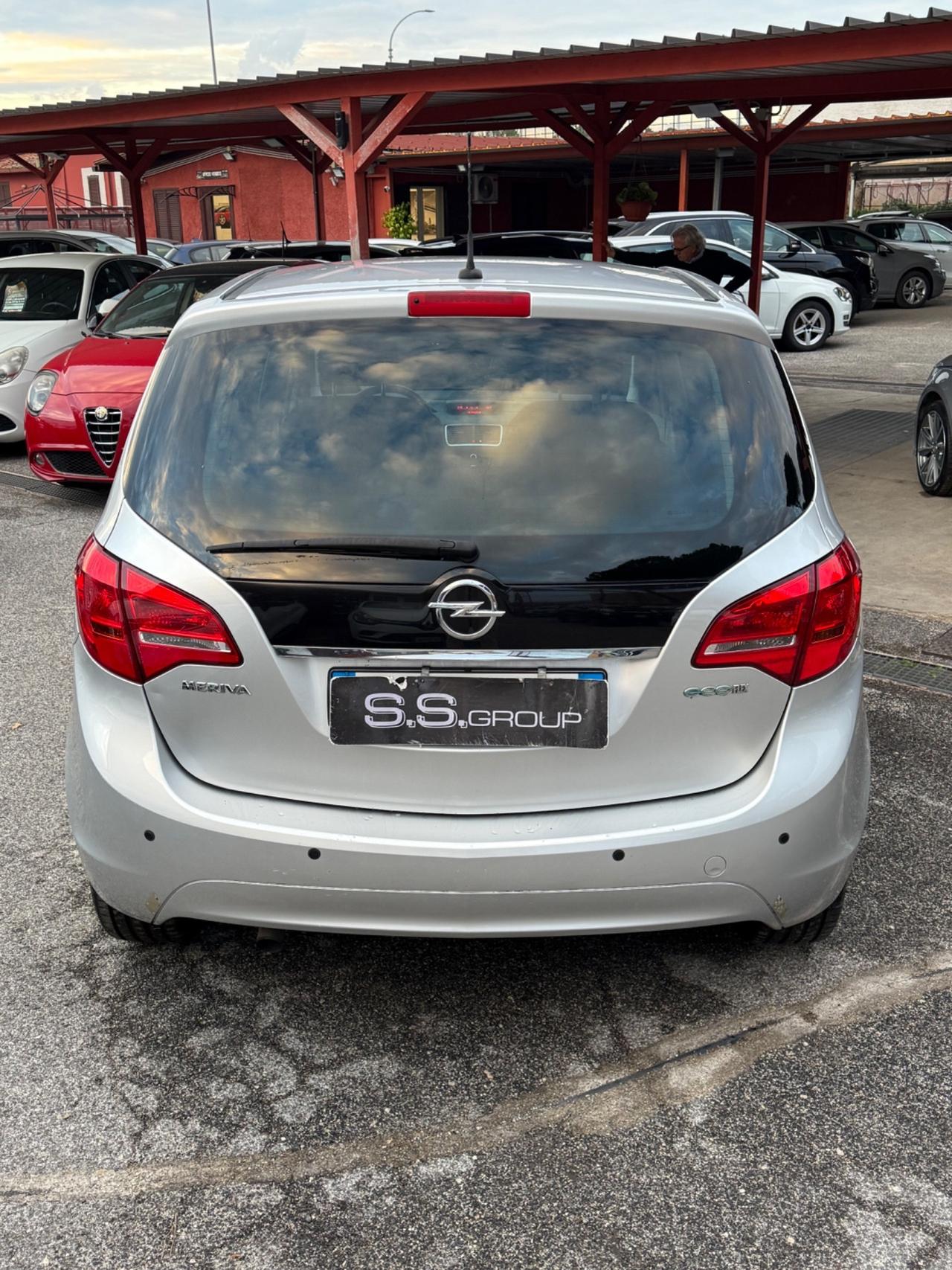 Meriva 1.3 95 cv : Cosmo/unipro/rate/garanzia