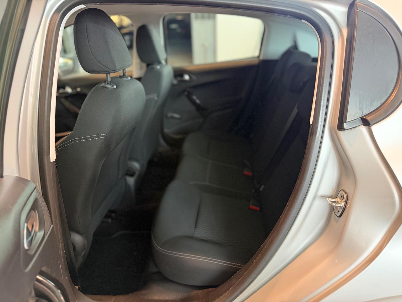 Peugeot 208 PureTech 82CV 5p. GPL Allure 2018
