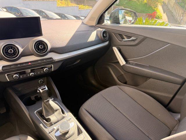 AUDI Q2 30 TDI Business