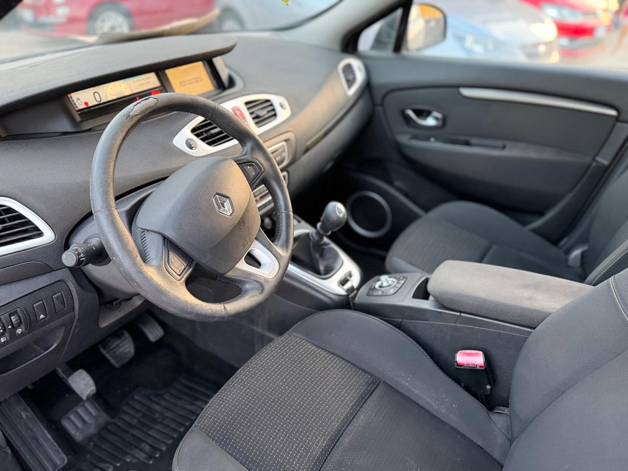 Renault Scenic Scénic 1.5 dCi 110CV Dynamique