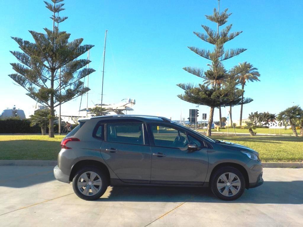 Peugeot 2008 BlueHDi 100 Allure