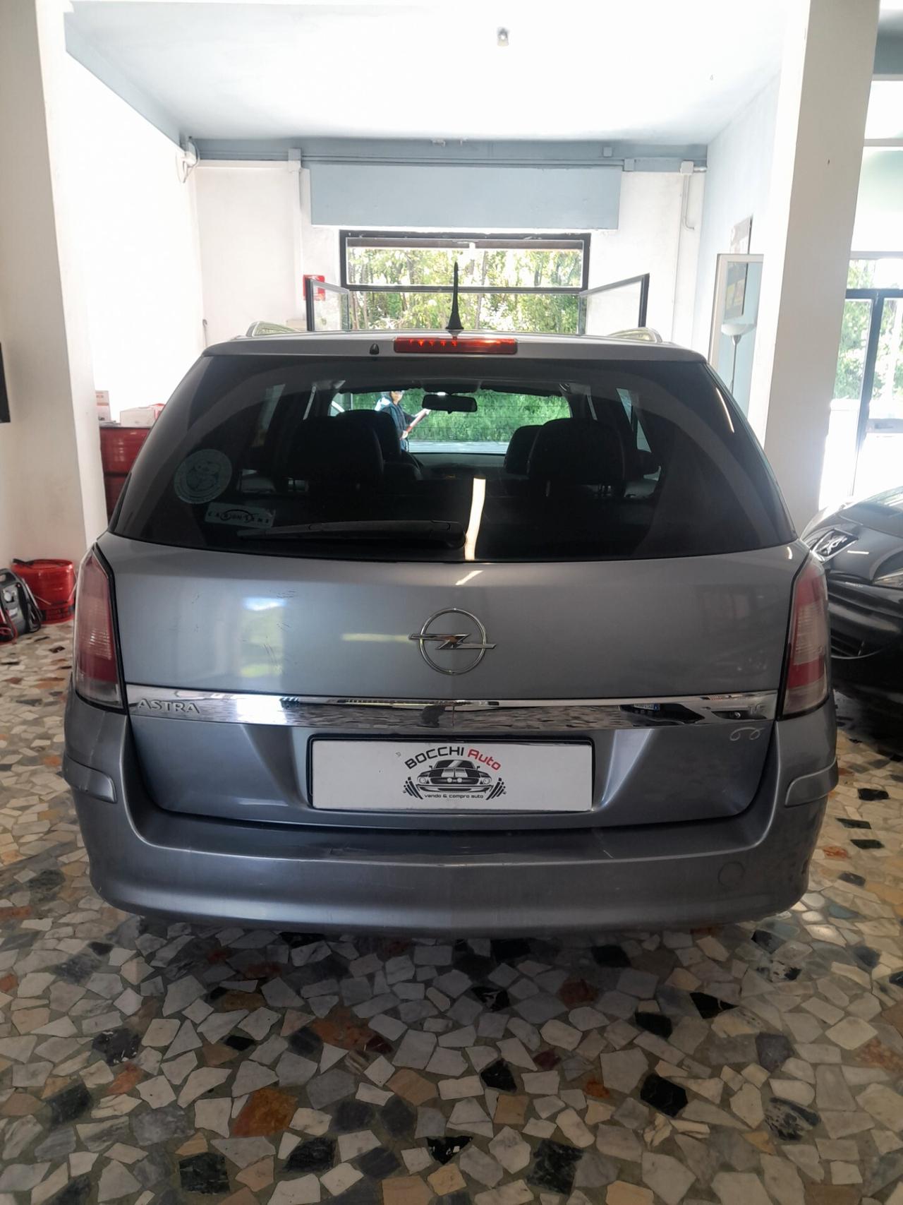 Opel Astra 1.6 GPL STATION VAGON