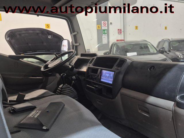 NISSAN Cabstar 35.13 2.5 TDI 130CV PC- RIBALTABILE TRILATERALE
