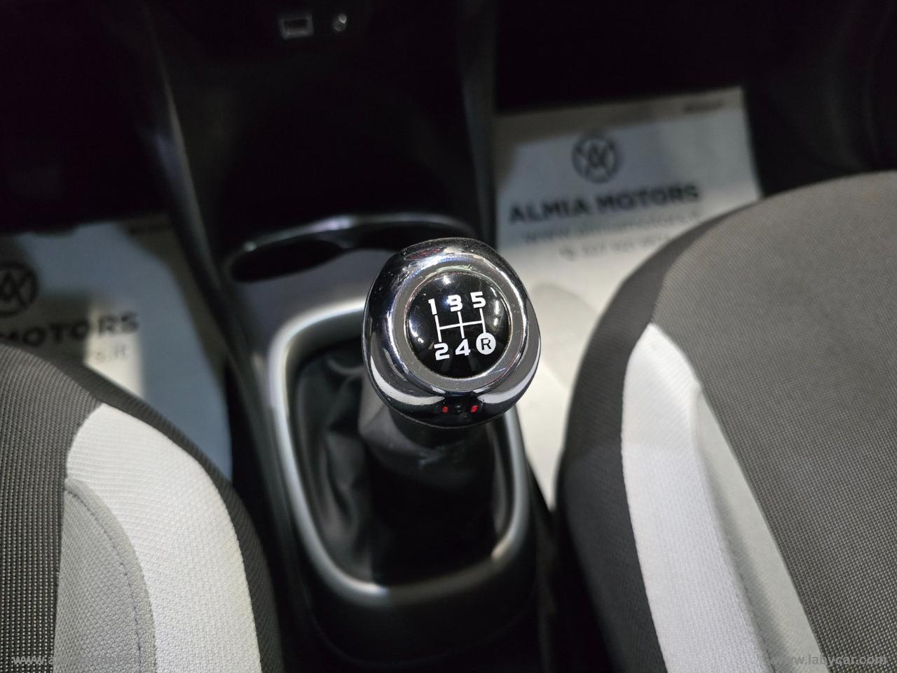 TOYOTA Aygo 1.0 VVT-i 69 CV 5p. x-play TSS