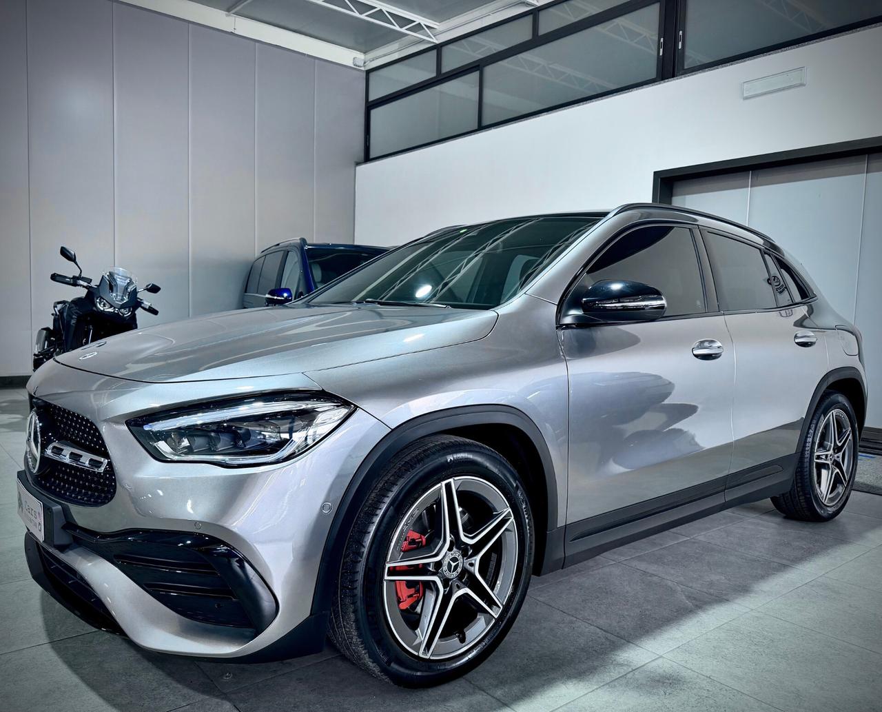 Mercedes-Benz GLA 220d 190CV 4Matic Premium AMG