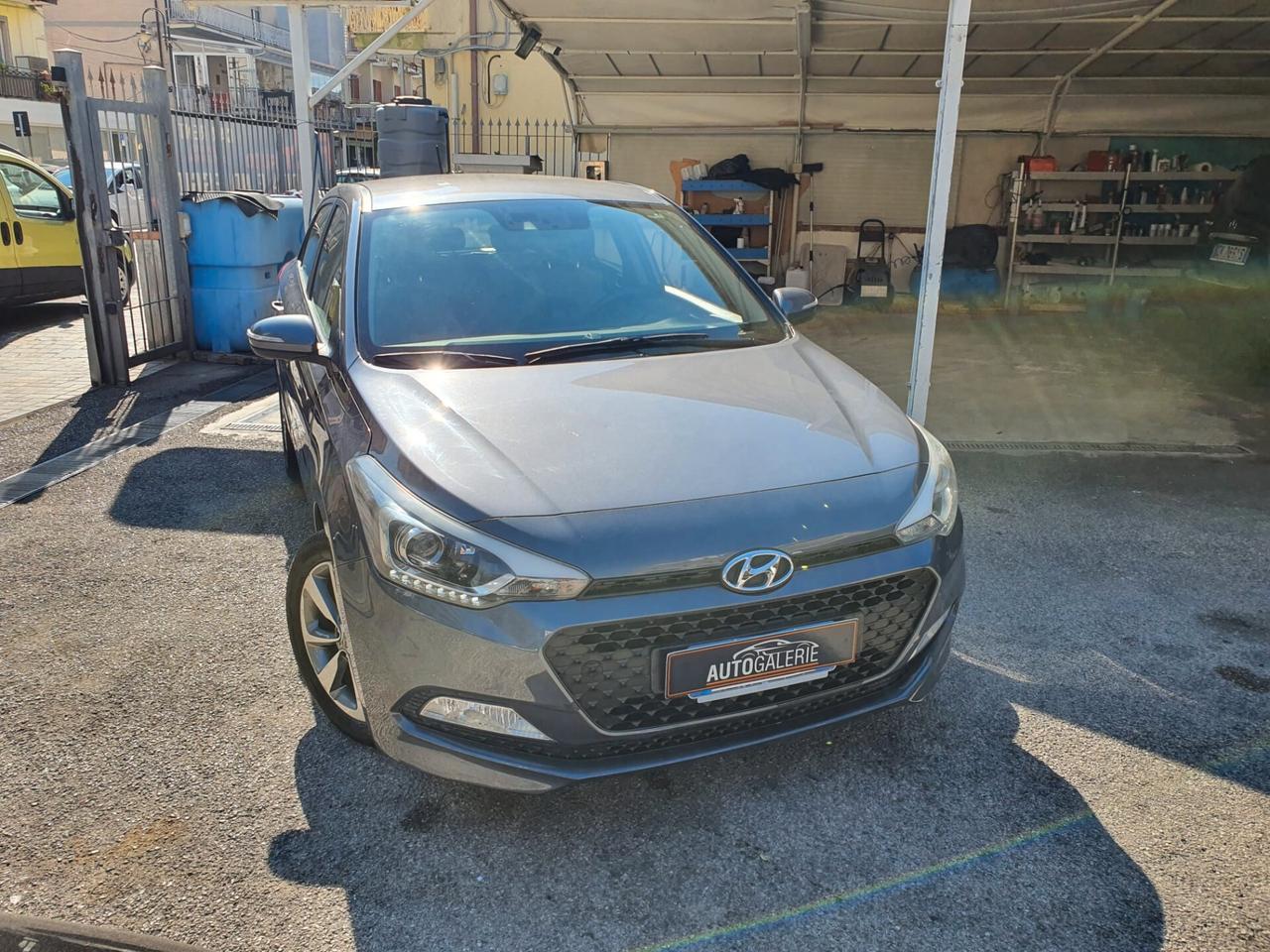 Hyundai i20 1.1 CRDi 12V /"73.000km!!!"