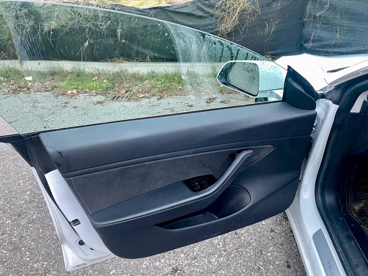 Tesla Model 3 Standard RWD Plus