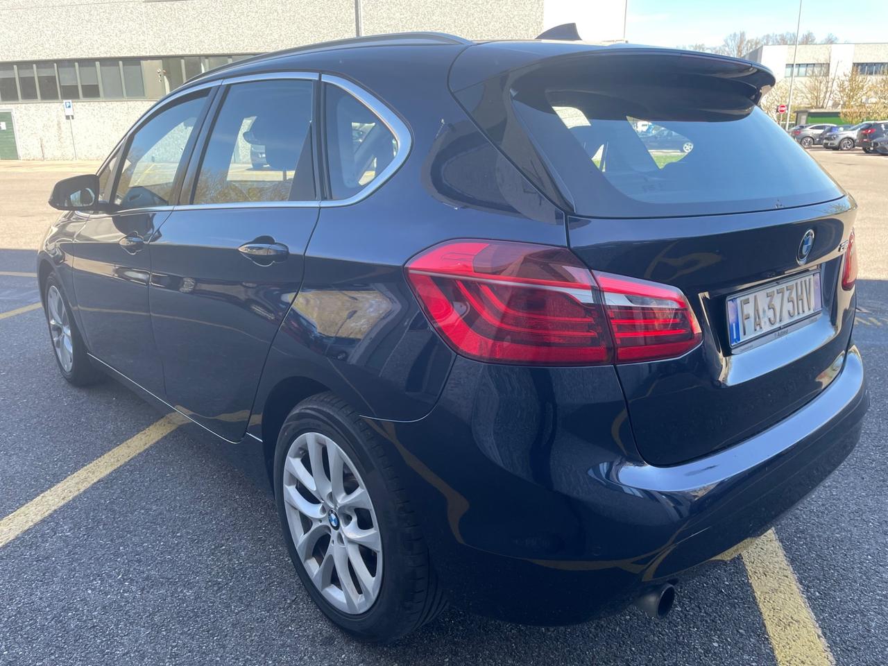 Bmw Serie 2 Gran Tourer 218i active Tourer*Pelle*Navi*Neopatentati*