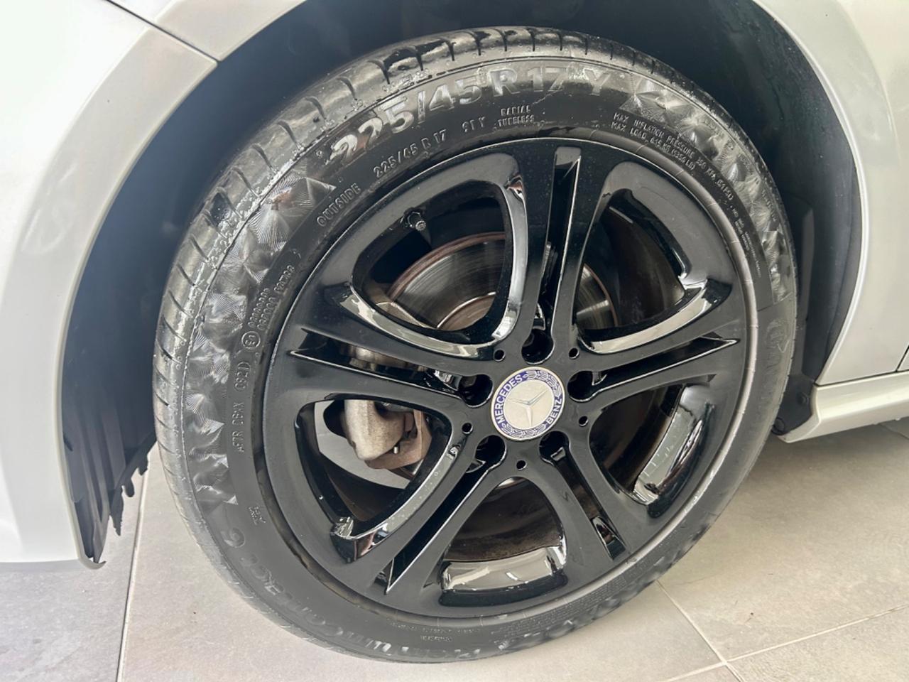 Mercedes CLASSE A 180 d Sport FINANZIABILE