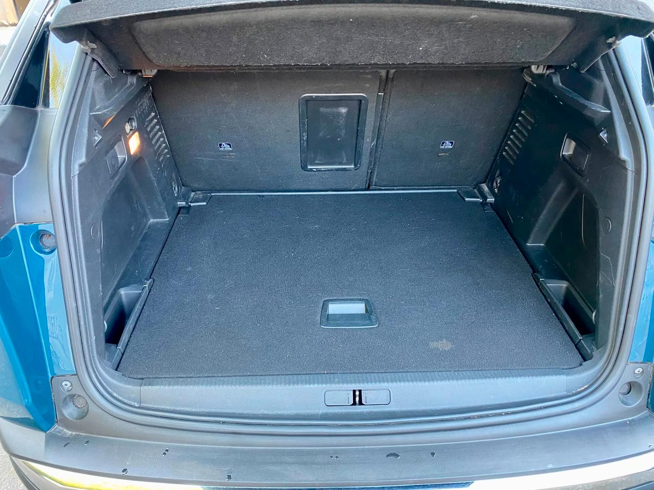 Peugeot 3008 BlueHDi 130 GT Pack -GARANZIA