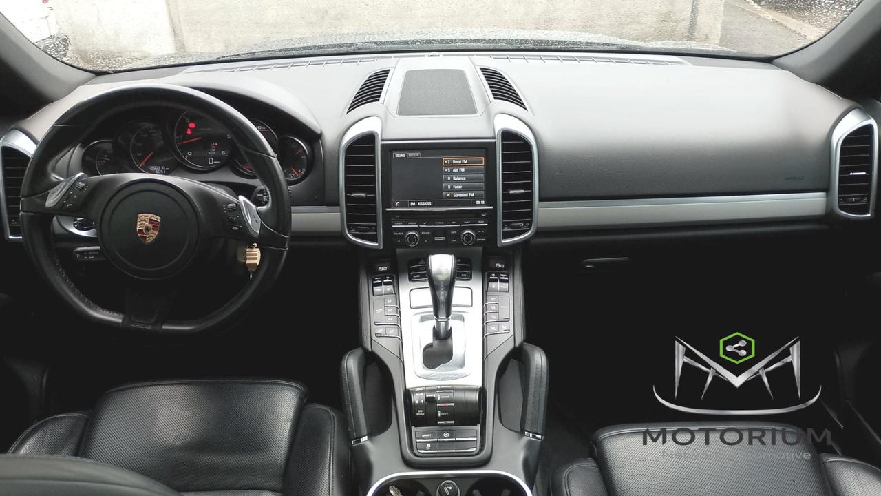 Porsche Cayenne Diesel 3.0 V6 245 CV Tiptronic