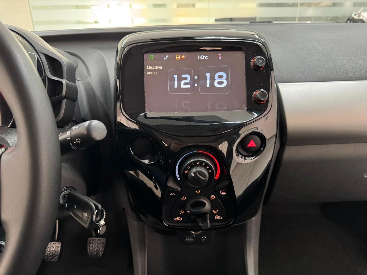 Citroen C1 1.0 Benzina 5 Porte Shine 69/CV