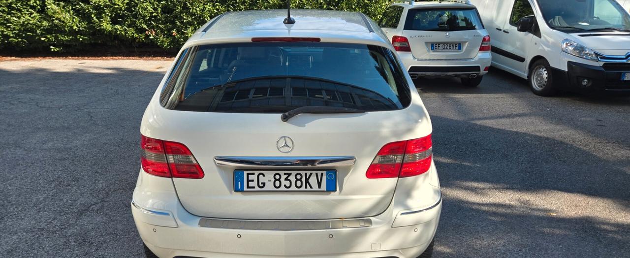 Mercedes-benz B 200 CDI Premium