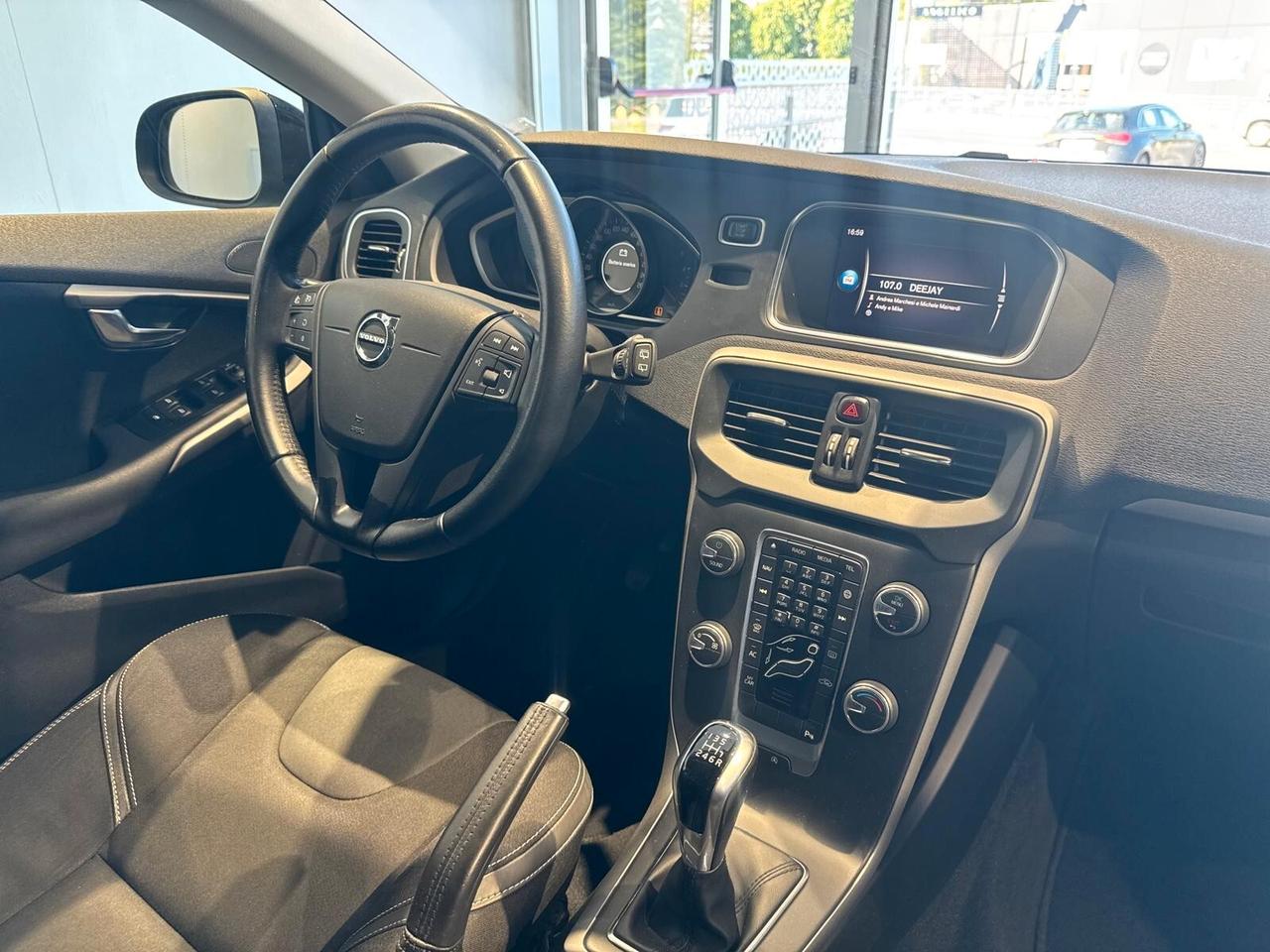 Volvo V40 D2 Momentum