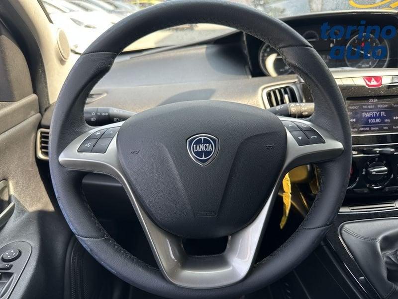 Lancia Ypsilon 1.0 FireFly 70cv S&S Hybrid GOLD