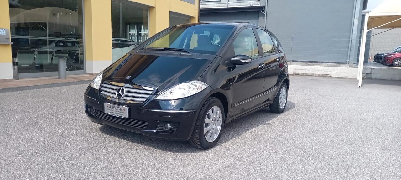 Mercedes-Benz Classe A 150 All. Elegance Benzina cc. 1.5 CV. 95 Cambio Automatico 5 Porte 5 Posti Utilizzabile anche per i Neopatentati.