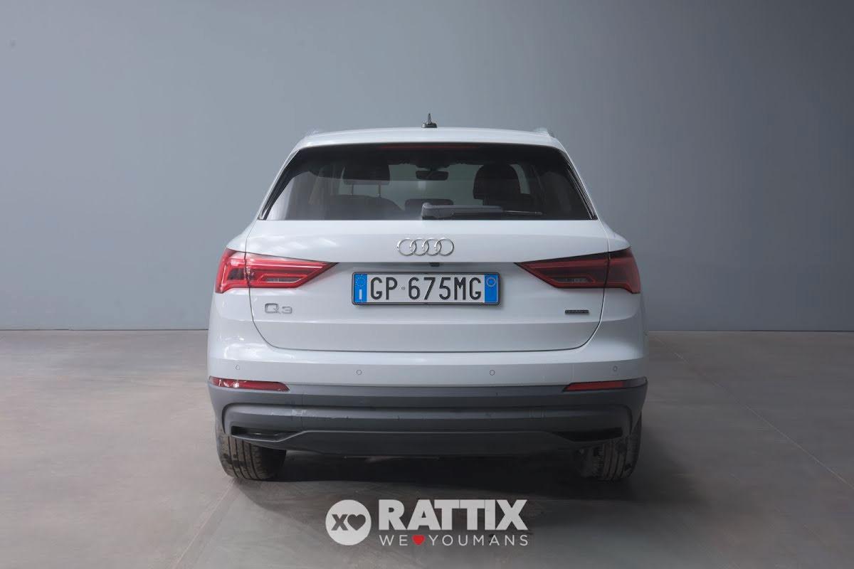 Audi Q3 35 2.0 tdi 150CV Business quattro s-tronic