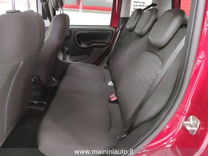 FIAT Panda Pandina 1.0 70cv Hybrid Pack Cross + Car Play