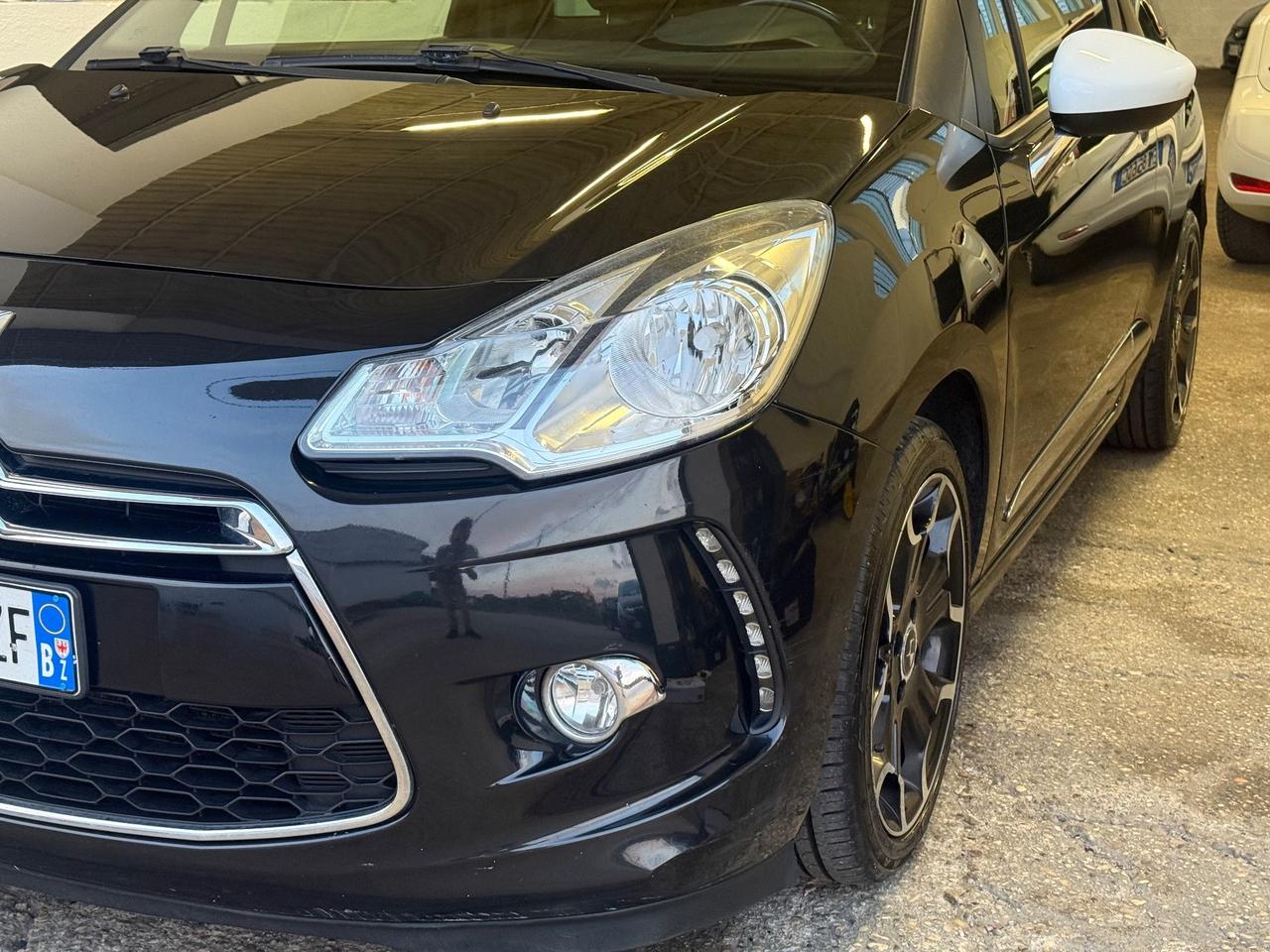 Ds DS3 3 1.6 THP 155 Just Black